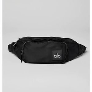 ALO Yoga Explorer Fanny Pack - Black